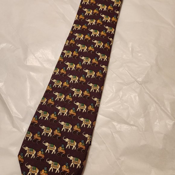 Brooks Brothers 100% Silk Tie - Circus Elephants on Burgundy - Picture 6 of 8